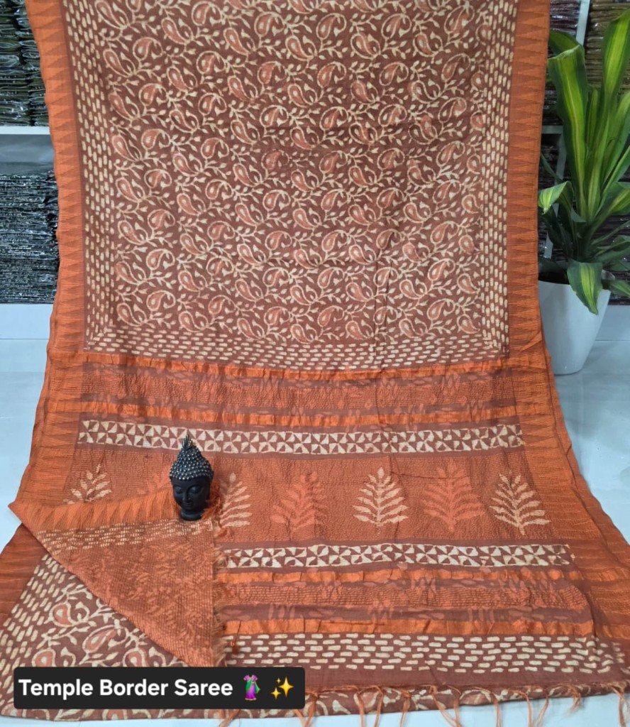Temple border saree from JADEJA dhansoyaba